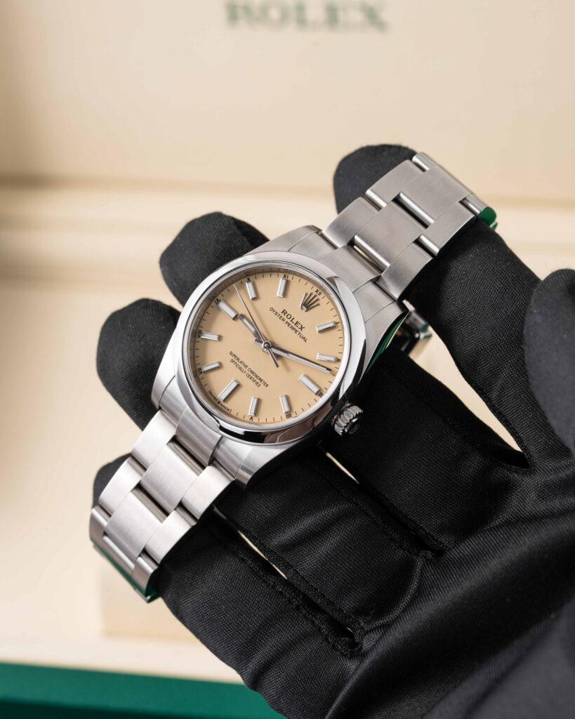 Rolex Oyster Perpetual 124200 2025