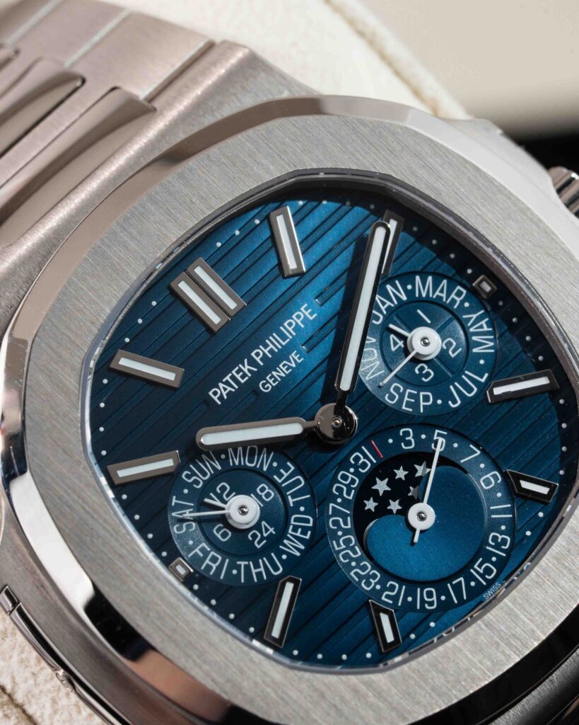Patek Philippe Nautilus 5740/1G-001 2023