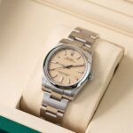 Rolex Oyster Perpetual 124200 2025
