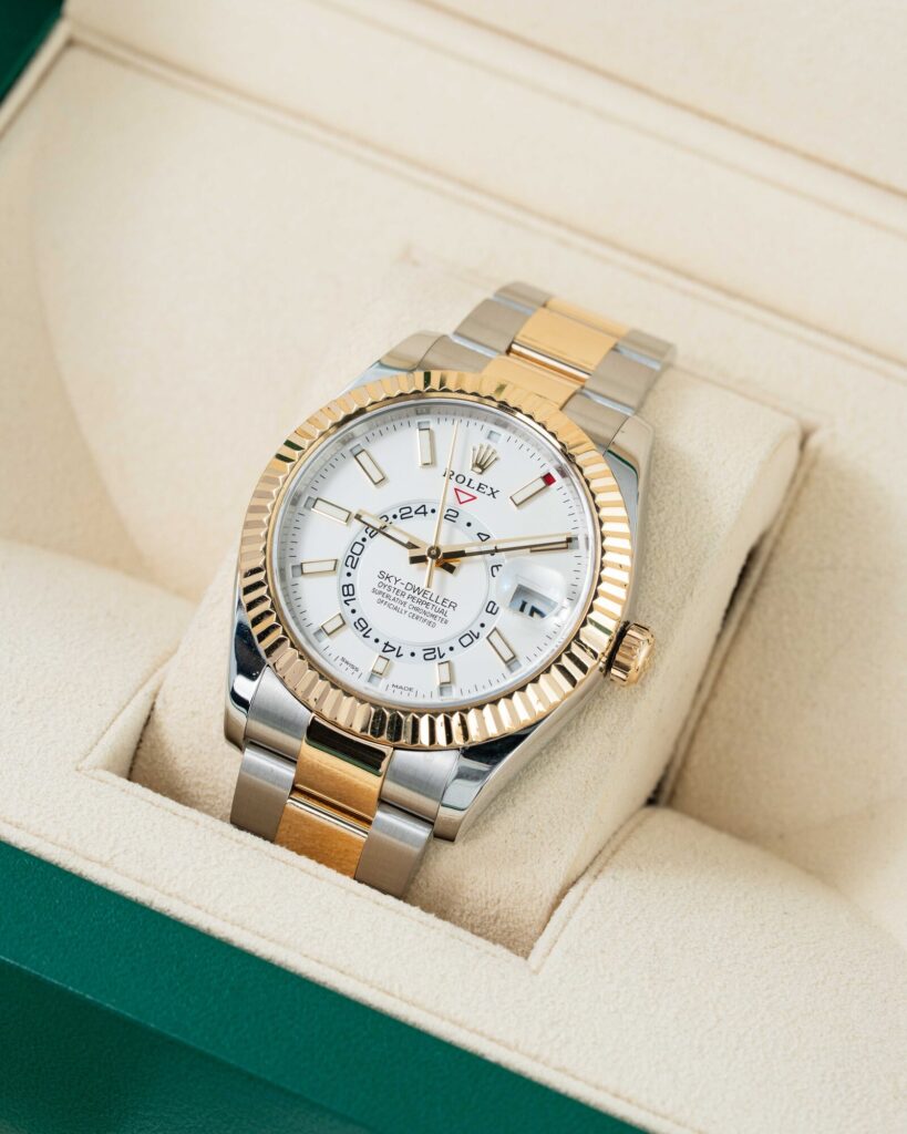 Rolex Sky-Dweller 326933 2018