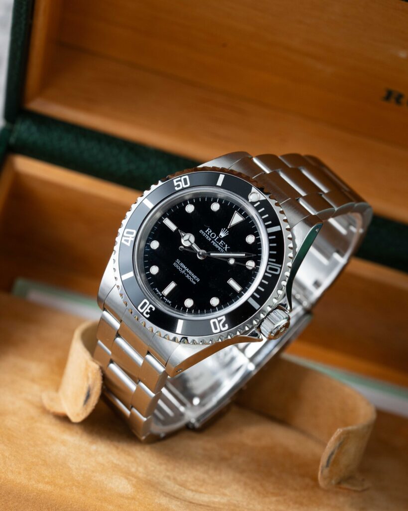Rolex Submariner 14060M 2002
