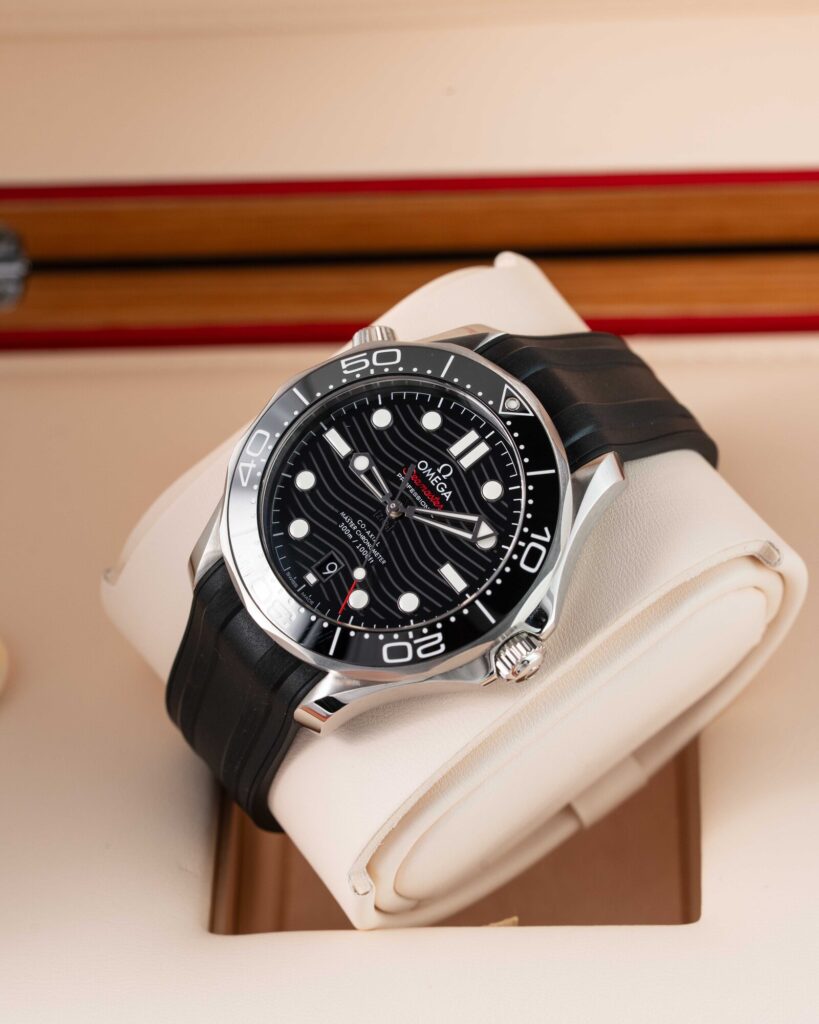 Omega Seamaster Diver 300M 210.32.42.20.01.001 2024