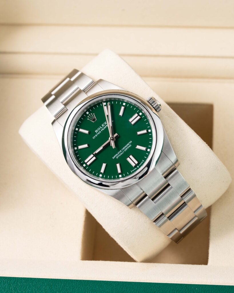 Rolex Oyster Perpetual 134300 2025