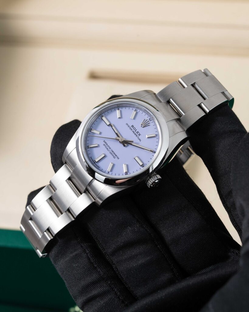 Rolex Oyster Perpetual 124200 2025