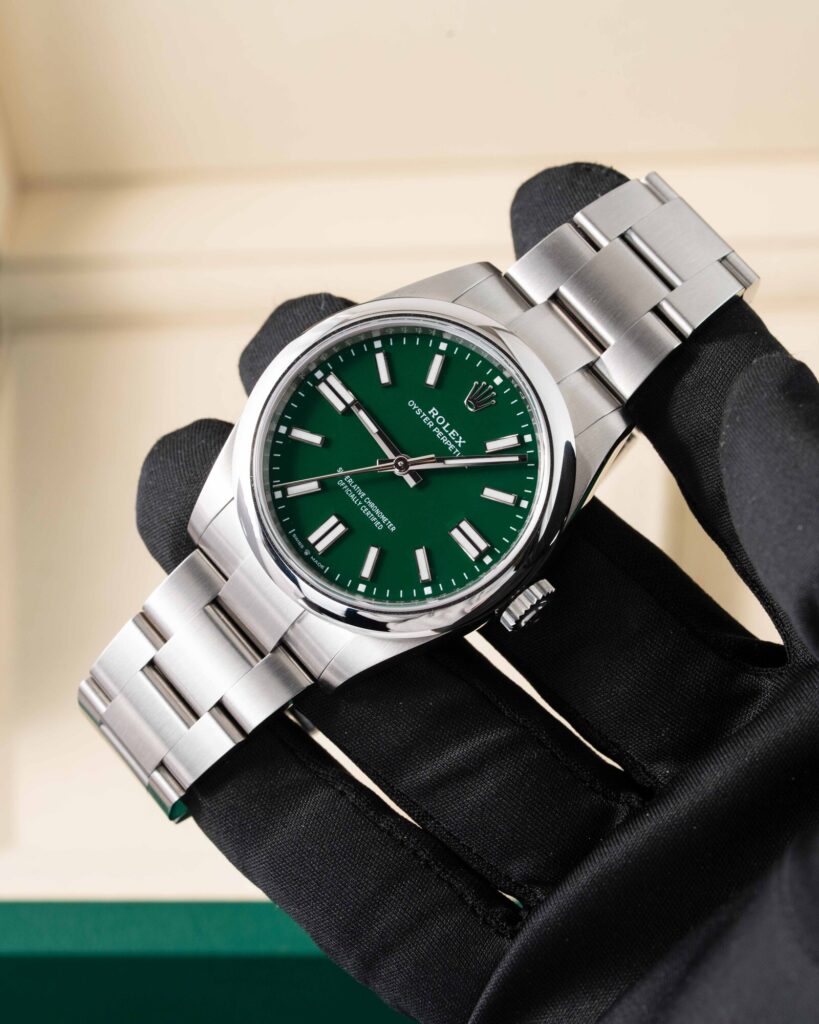 Rolex Oyster Perpetual 134300 2025