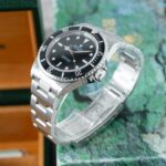 Rolex Submariner 14060M 2002