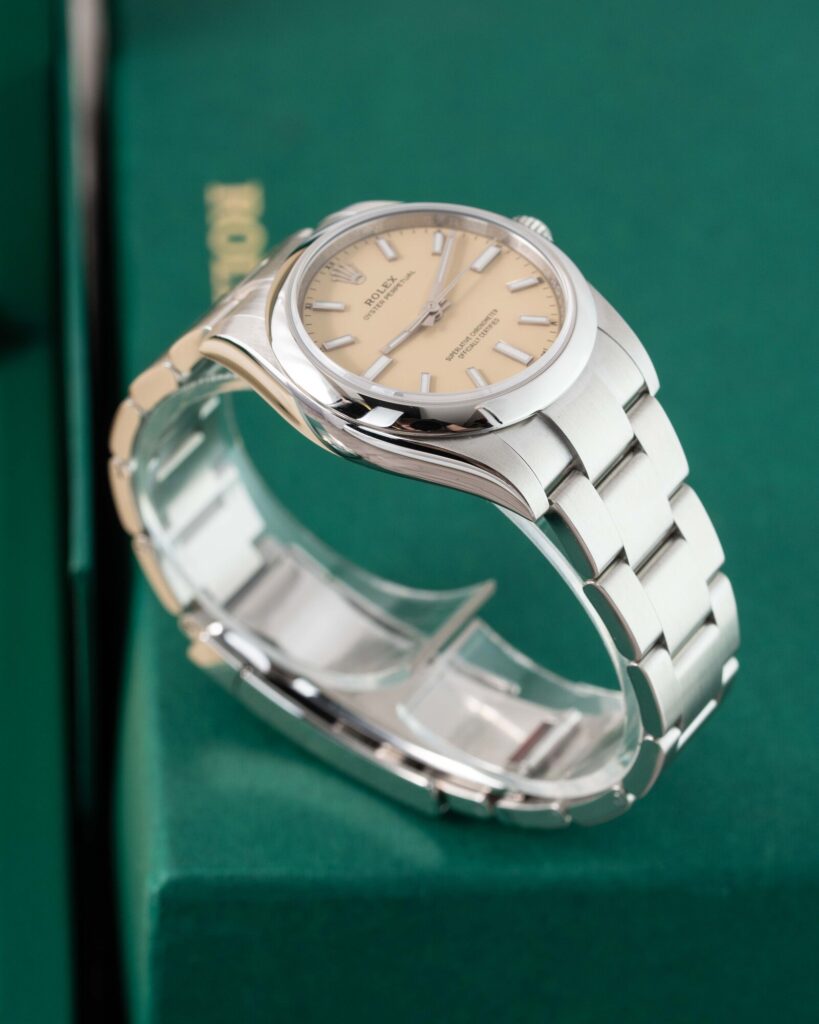 Rolex Oyster Perpetual 124200 2025