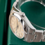 Rolex Oyster Perpetual 124200 2025