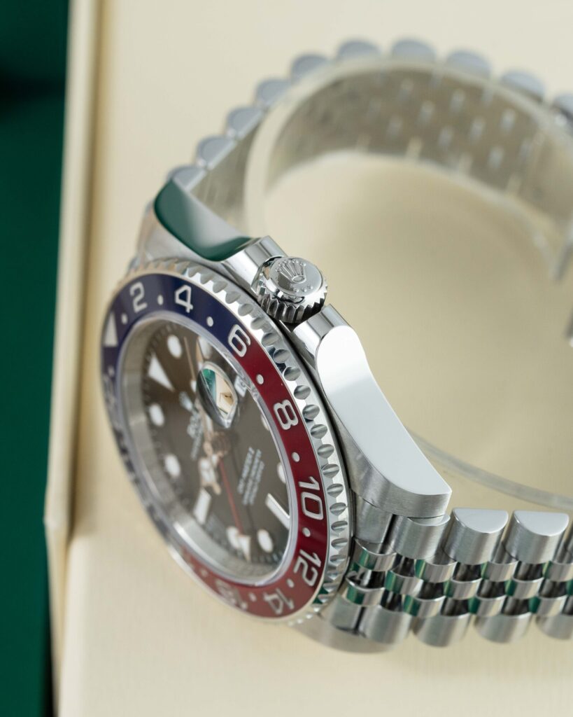Rolex GMT-Master II 126710BLRO 2019