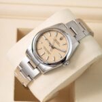Rolex Oyster Perpetual 124200 2025