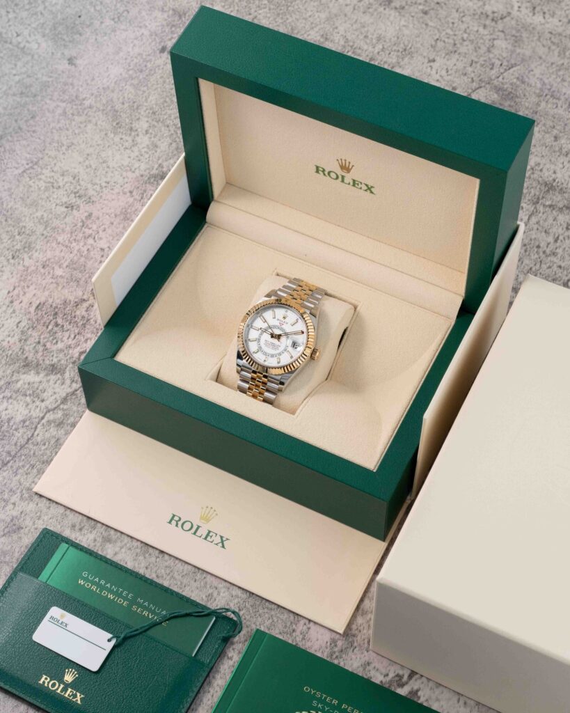 Rolex Sky-Dweller 326933 2023