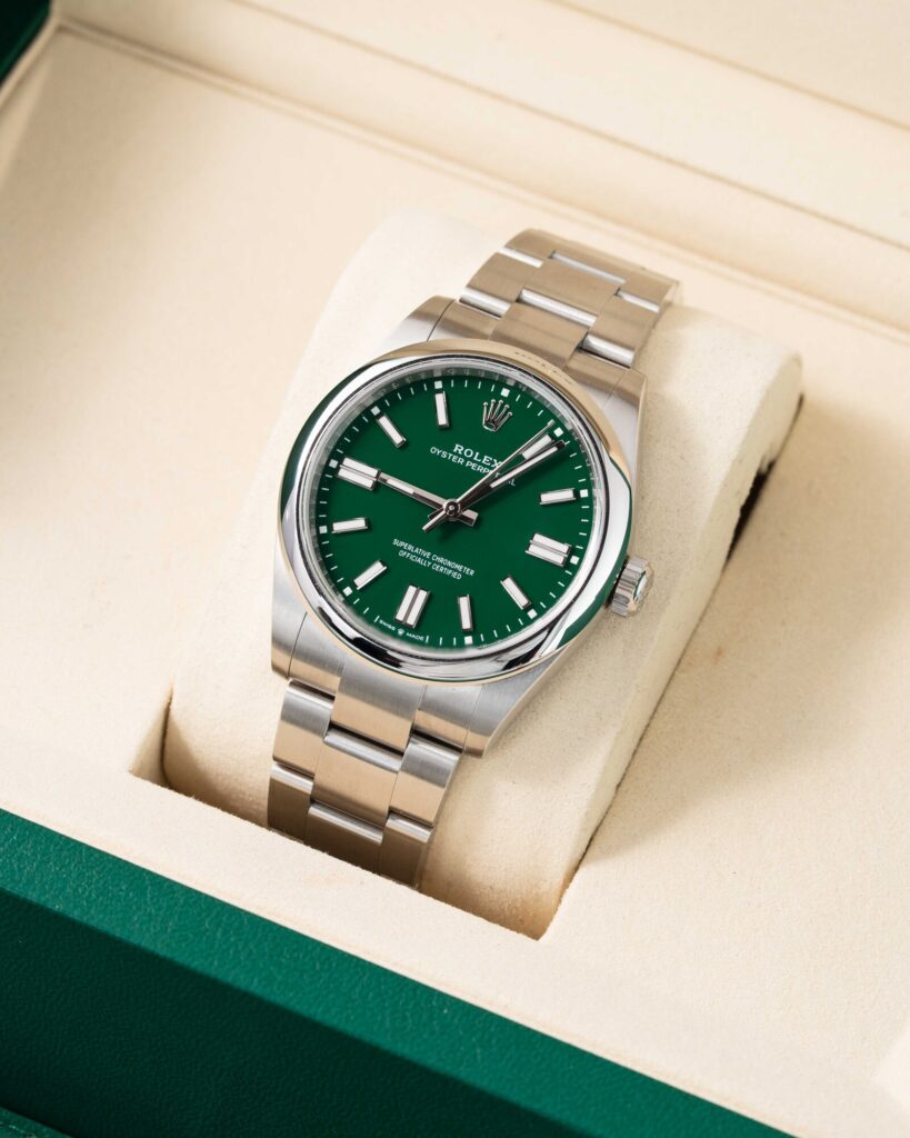 Rolex Oyster Perpetual 134300 2025