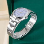 Rolex Oyster Perpetual 124200 2025