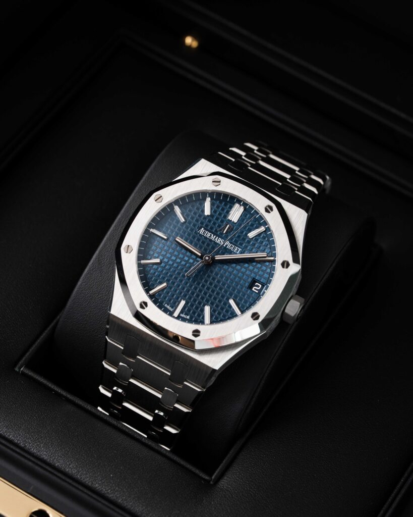 Audemars Piguet Royal Oak 15500ST.OO.1220ST.01  2021