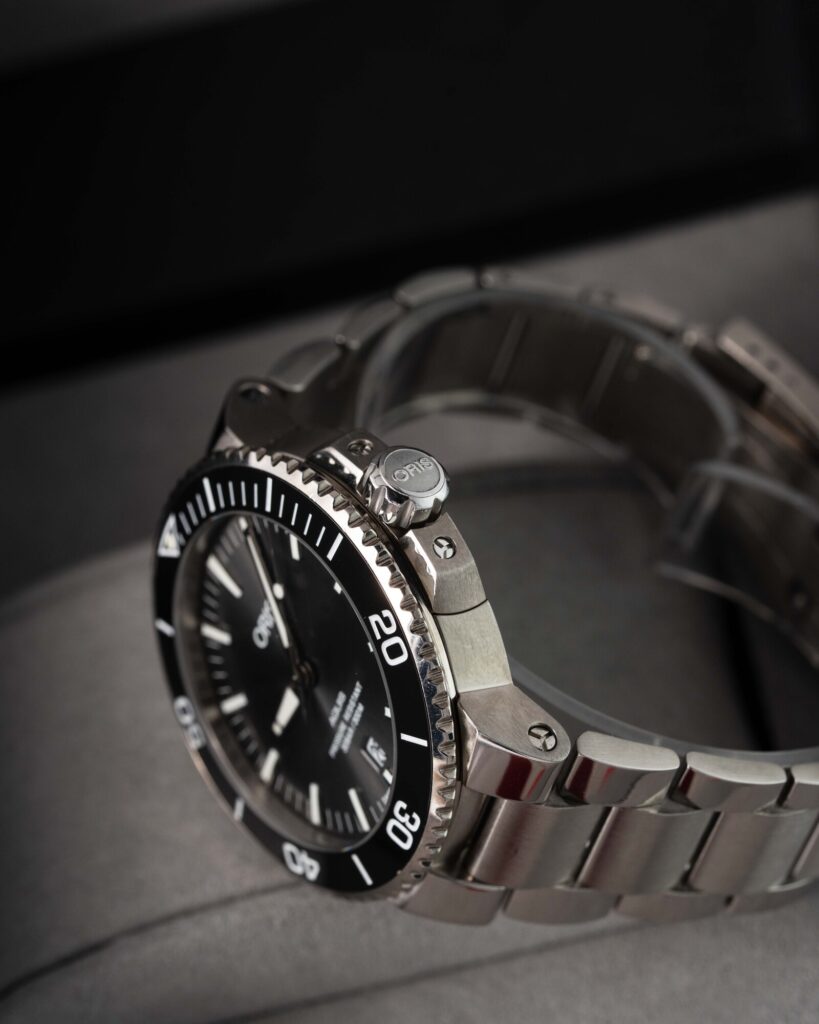 Oris Aquis Date 01 733 7730 7153 2021
