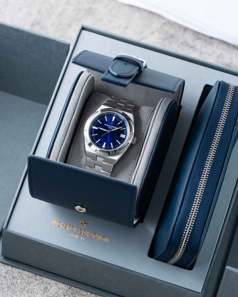 Vacheron Constantin Overseas 4520V/210A-B128 2025