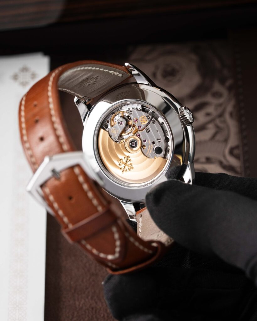Patek Philippe Calatrava 5212A-001 2022
