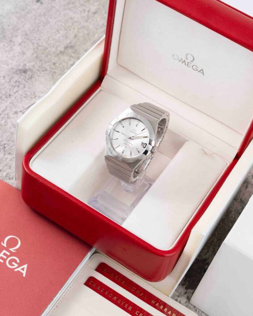 Omega Constellation 123.10.38.21.02.001  2011