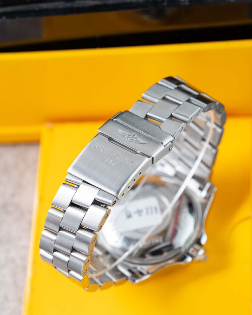 Breitling Superocean Steel Fish A17390