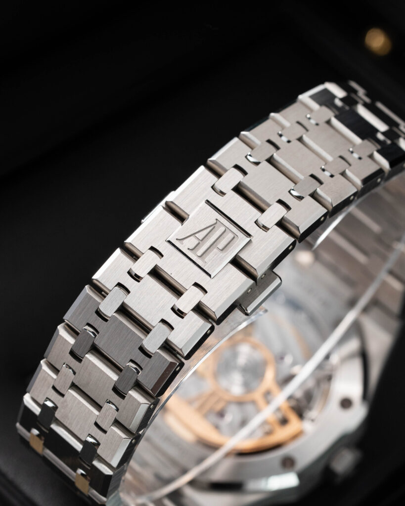 Audemars Piguet Royal Oak 15500ST.OO.1220ST.01  2021