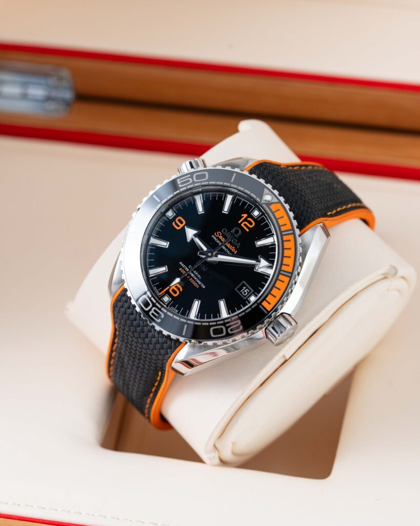 Omega Seamaster Planet Ocean 215.32.44.21.01.001 2018