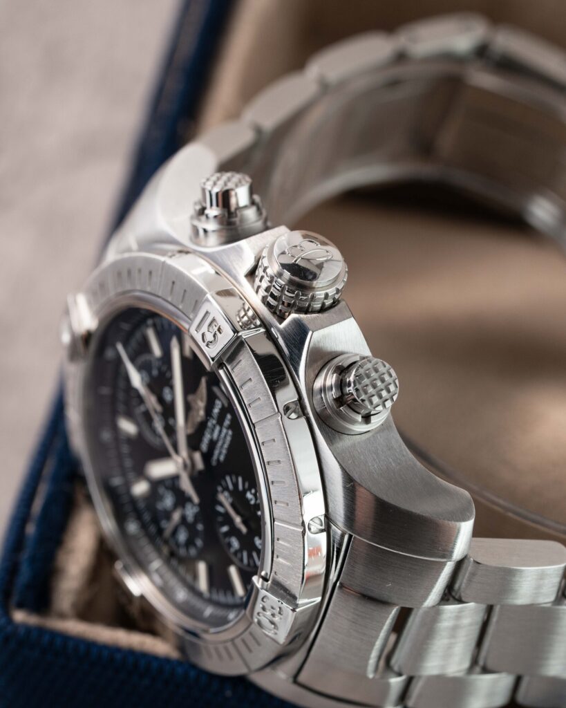 Breitling Avenger Chronograph A13385 2021