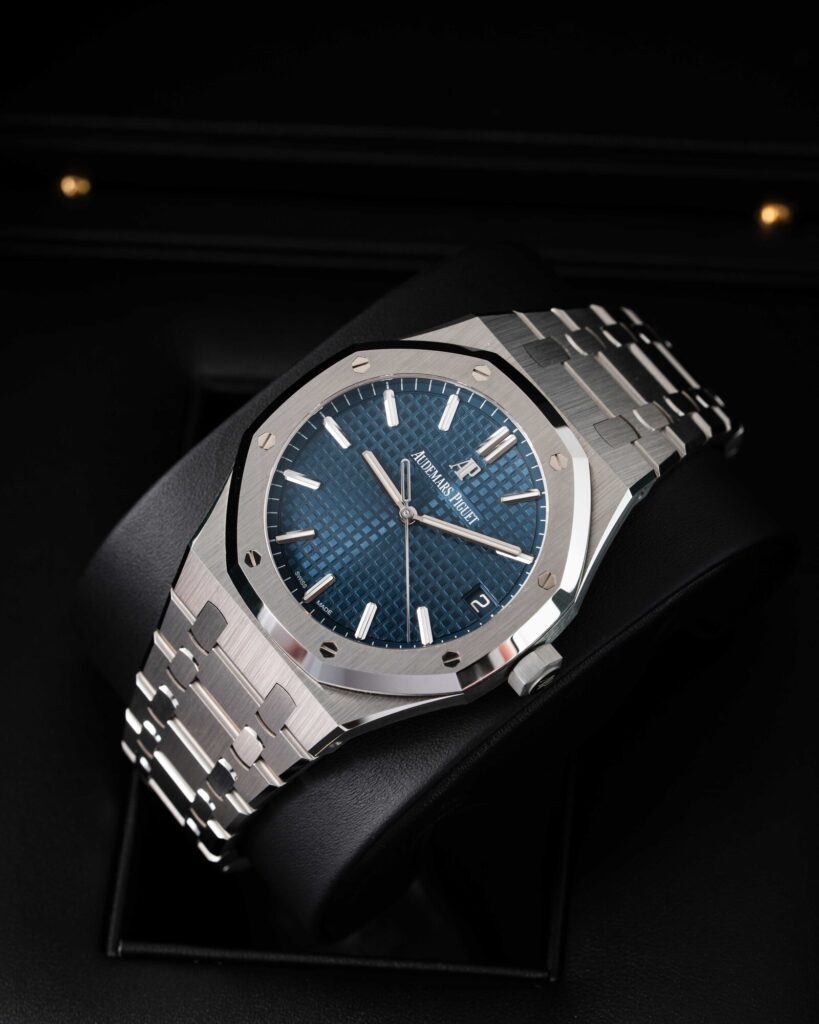 Audemars Piguet Royal Oak 15500ST.OO.1220ST.01  2021