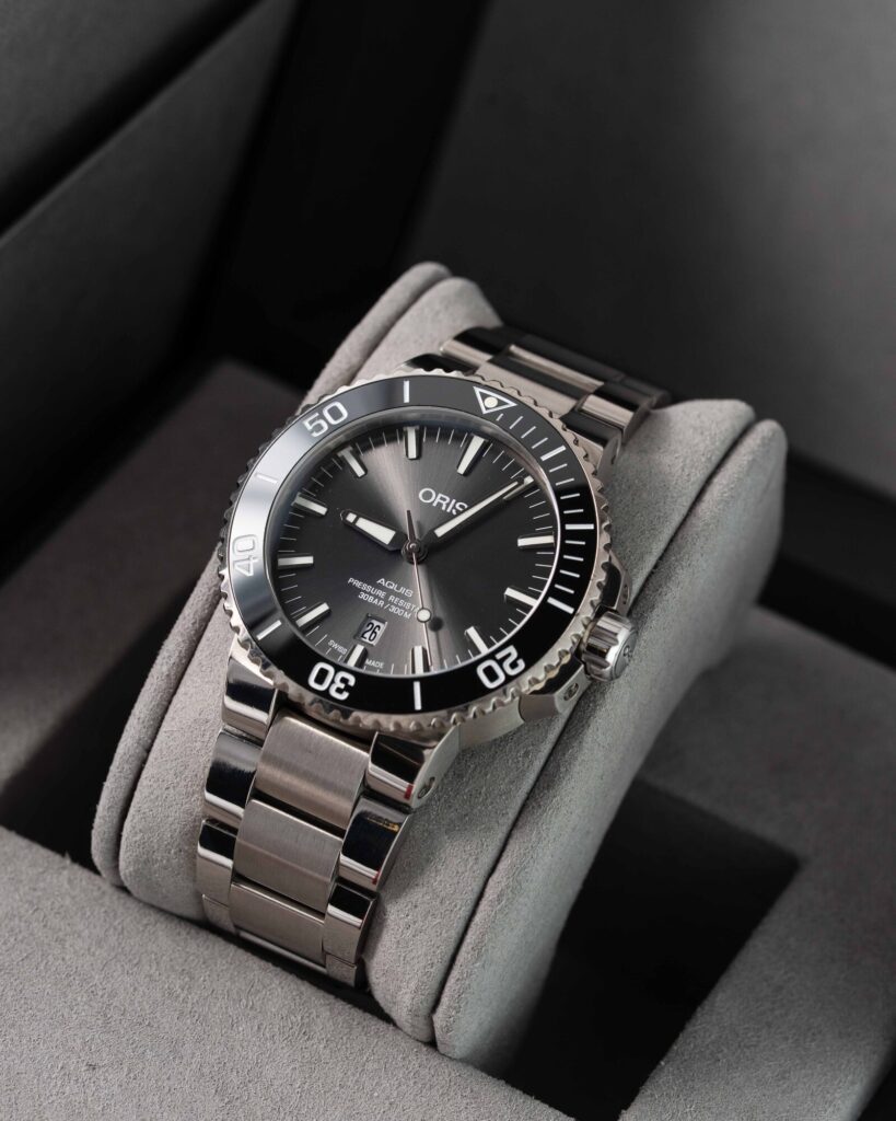 Oris Aquis Date 01 733 7730 7153 2021