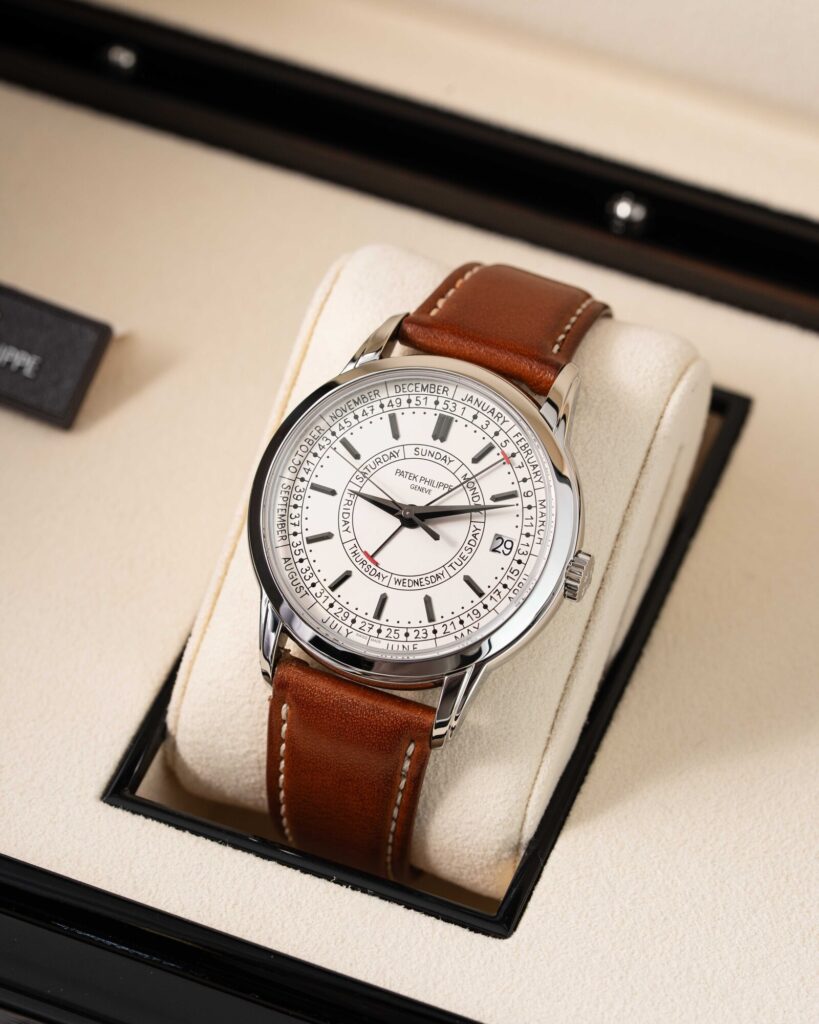 Patek Philippe Calatrava 5212A-001 2022