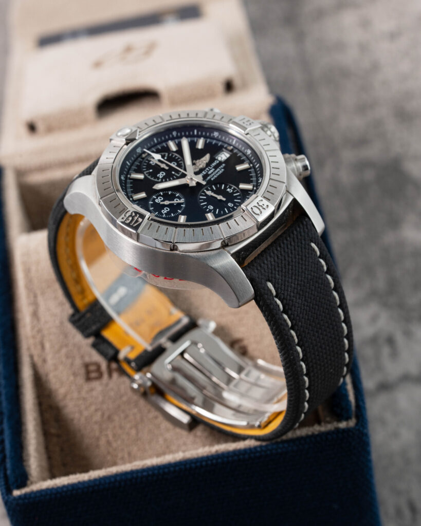 Breitling Avenger Chrono 43 A13385101B1X2 2024