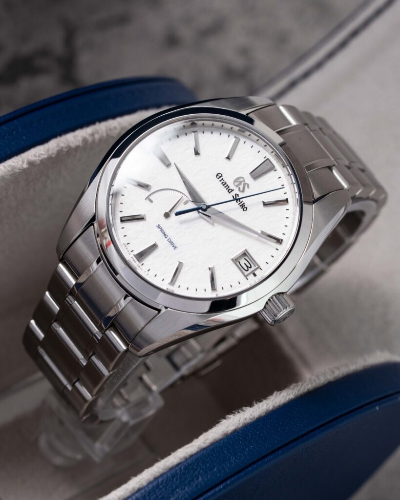 Grand Seiko Heritage Collection SBGA211G 2025