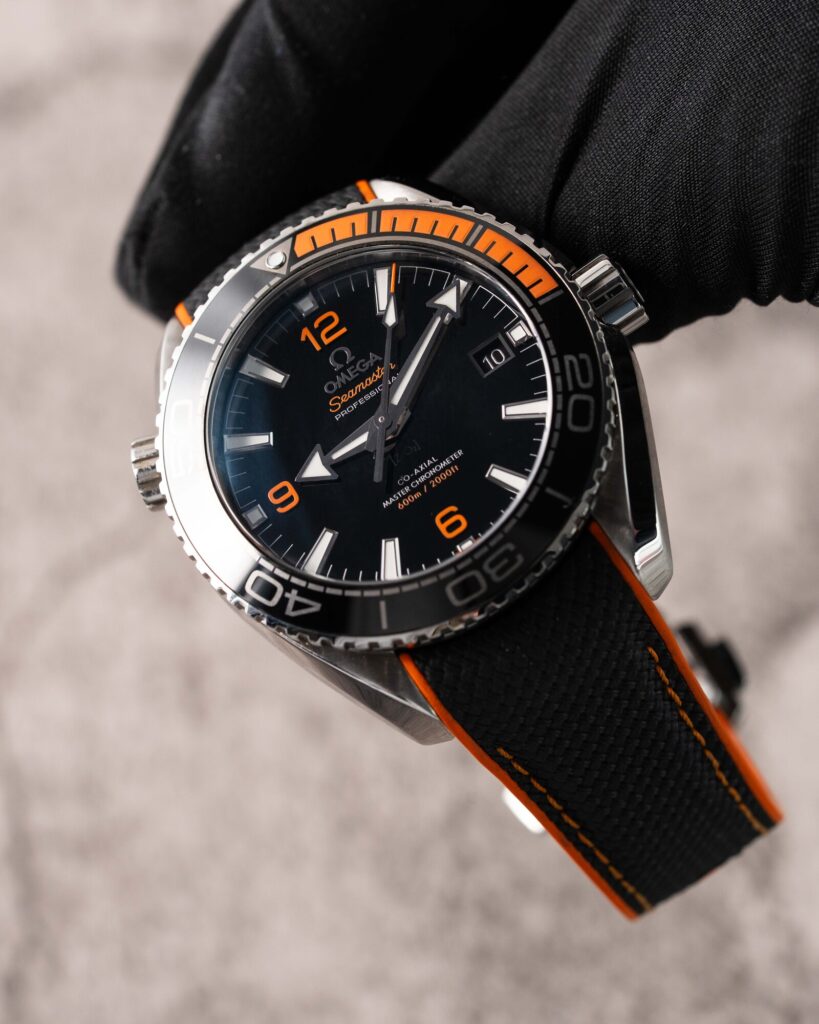 Omega Seamaster Planet Ocean 215.32.44.21.01.001 2017