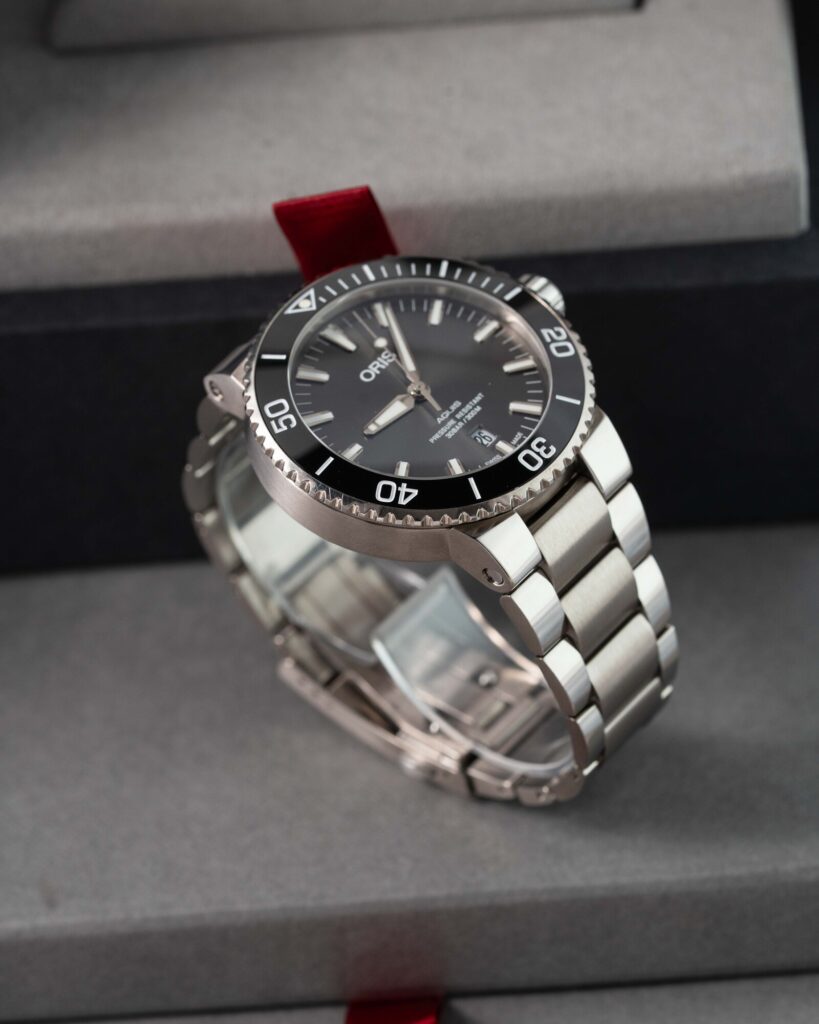 Oris Aquis Date 01 733 7730 7153 2021