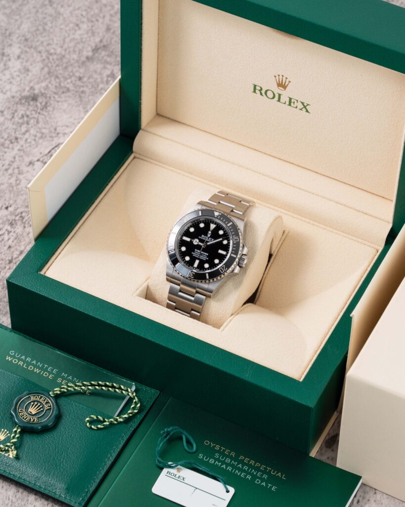 Rolex Submariner 124060 2022