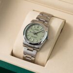 Rolex Oyster Perpetual 124200 2026