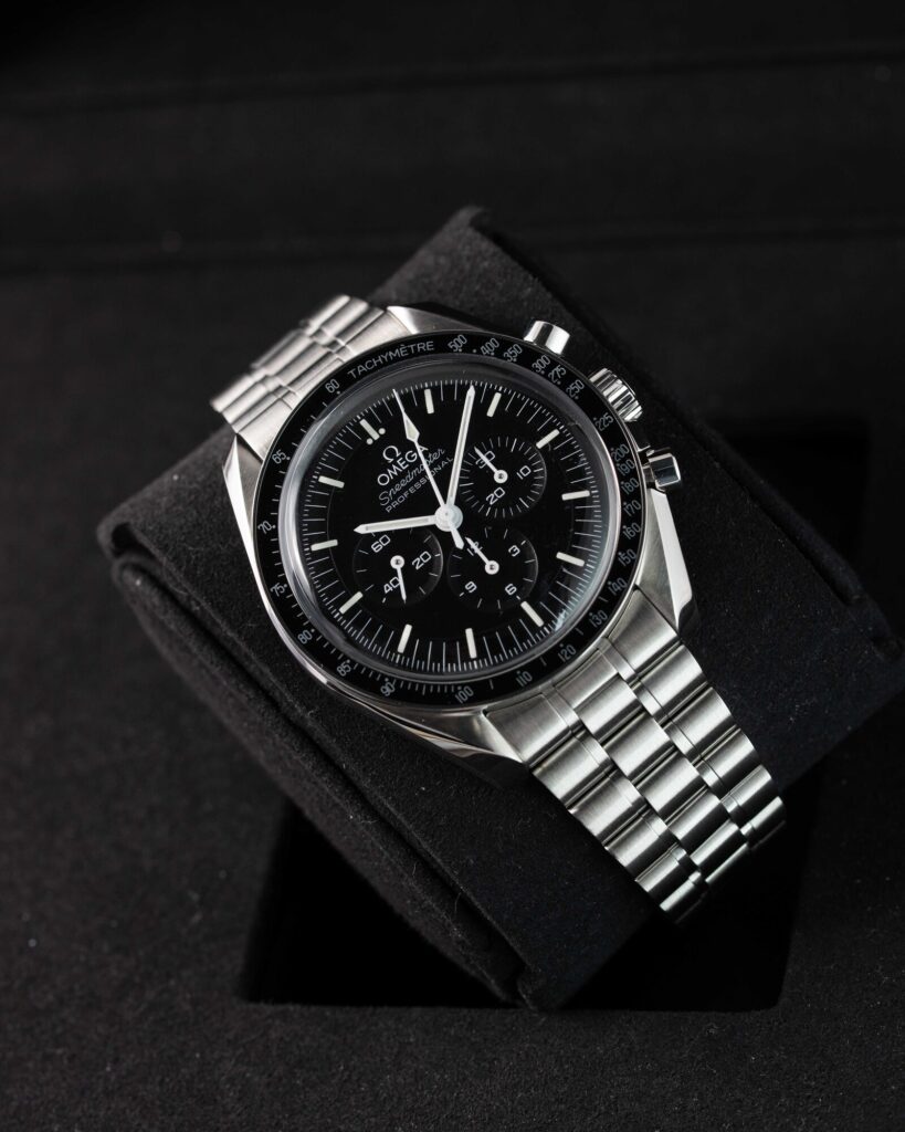 Omega Speedmaster 310.30.42.50.01.001 2023