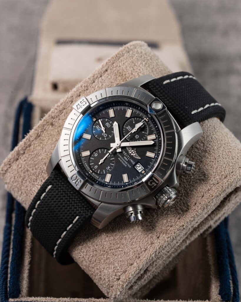 Breitling Avenger Chrono 43 A13385101B1X2 2024