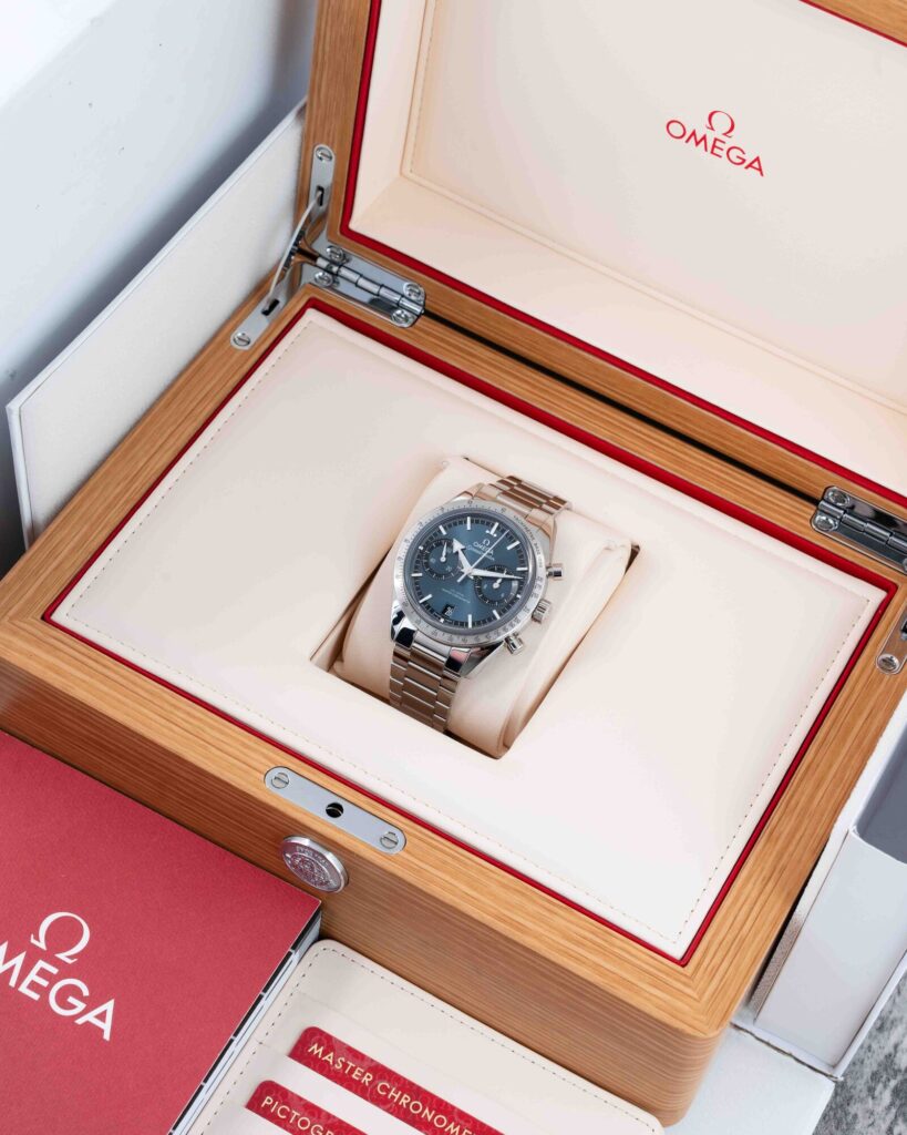 Omega Speedmaster  332.10.41.51.03.001 2022