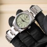 Rolex Oyster Perpetual 124200 2025