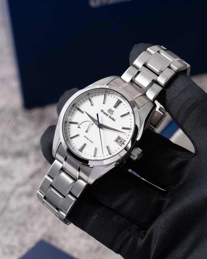 Grand Seiko Heritage Collection SBGA211G 2025