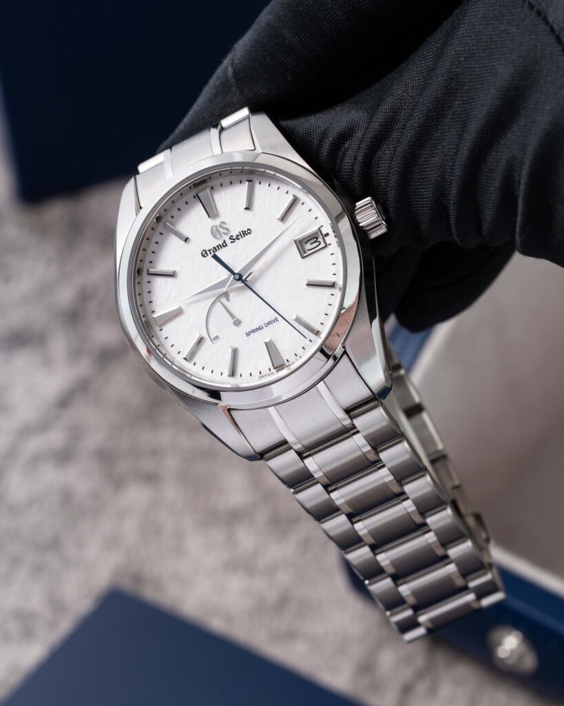 Grand Seiko Heritage Collection SBGA211G 2025