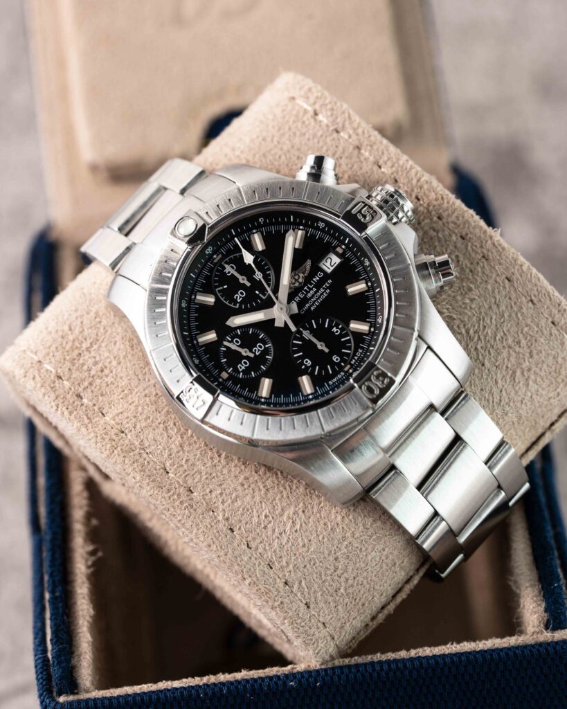 Breitling Avenger Chronograph A13385 2021