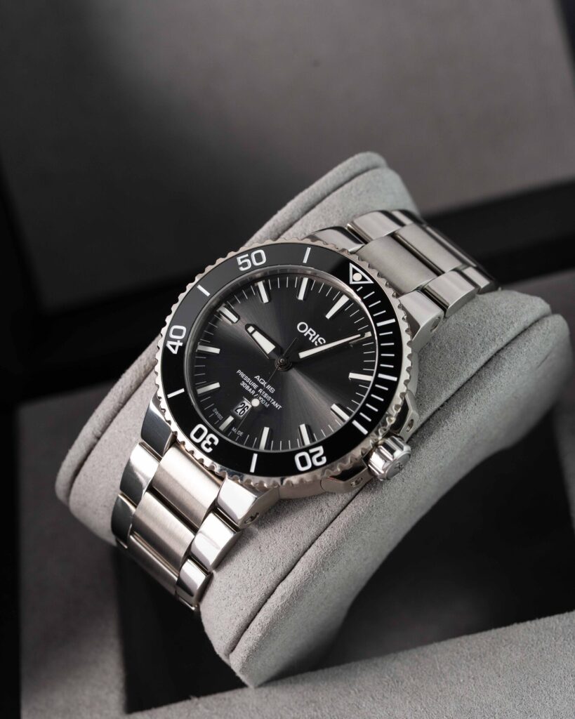 Oris Aquis Date 01 733 7730 7153 2021