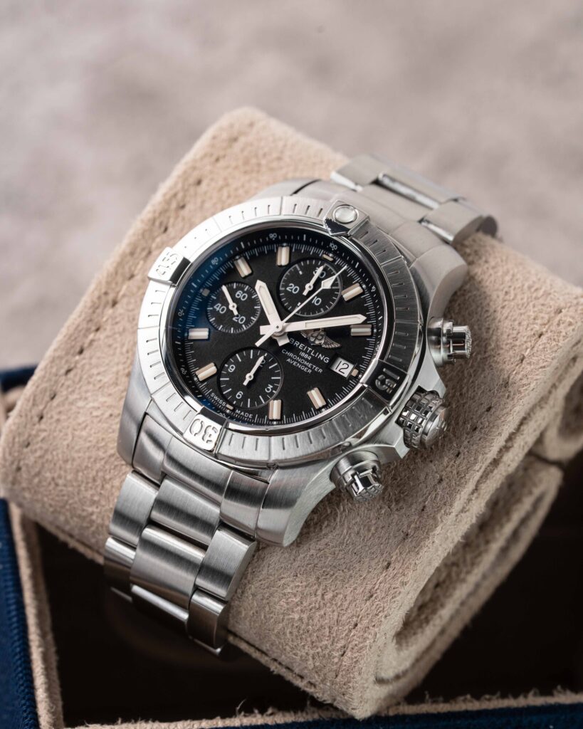 Breitling Avenger Chronograph A13385 2021