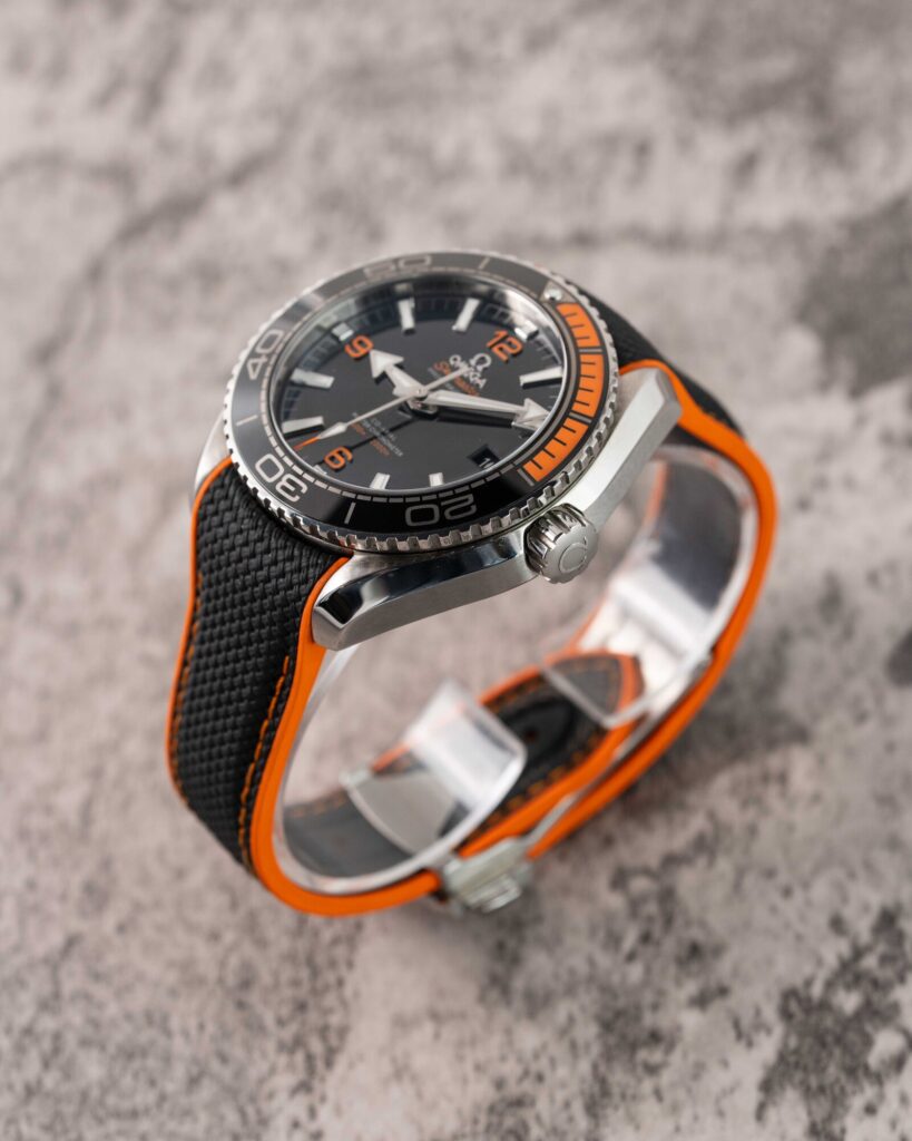 Omega Seamaster Planet Ocean 215.32.44.21.01.001 2017