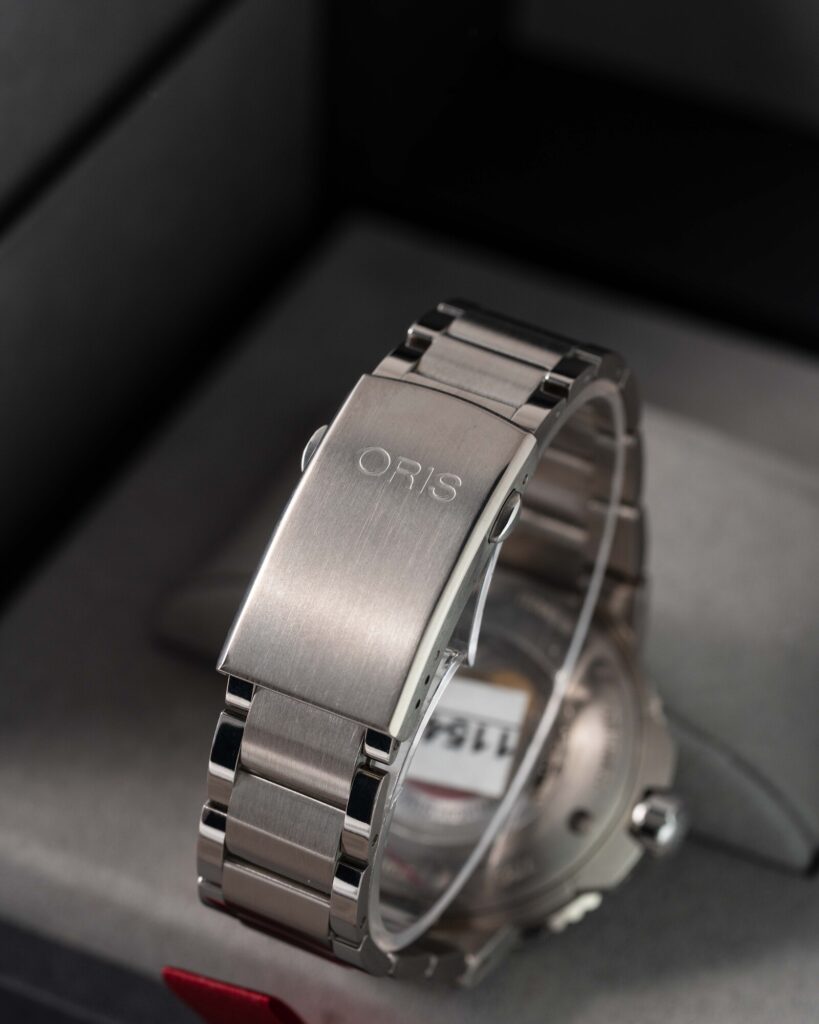 Oris Aquis Date 01 733 7730 7153 2021