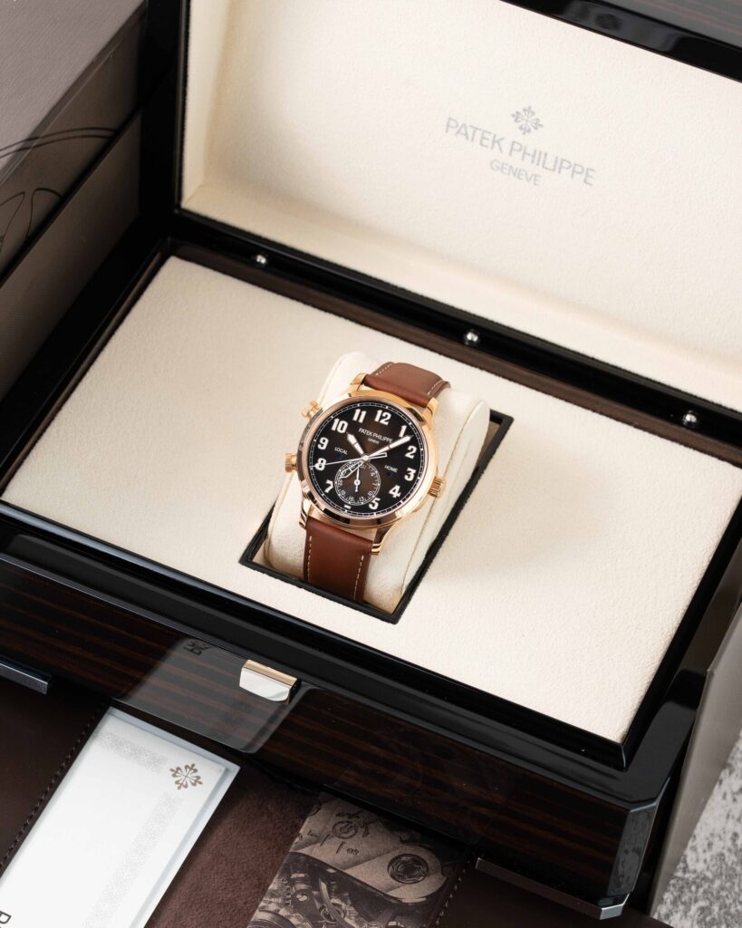 Patek Philippe Calatrava Pilot Travel Time 5524R-001 2022