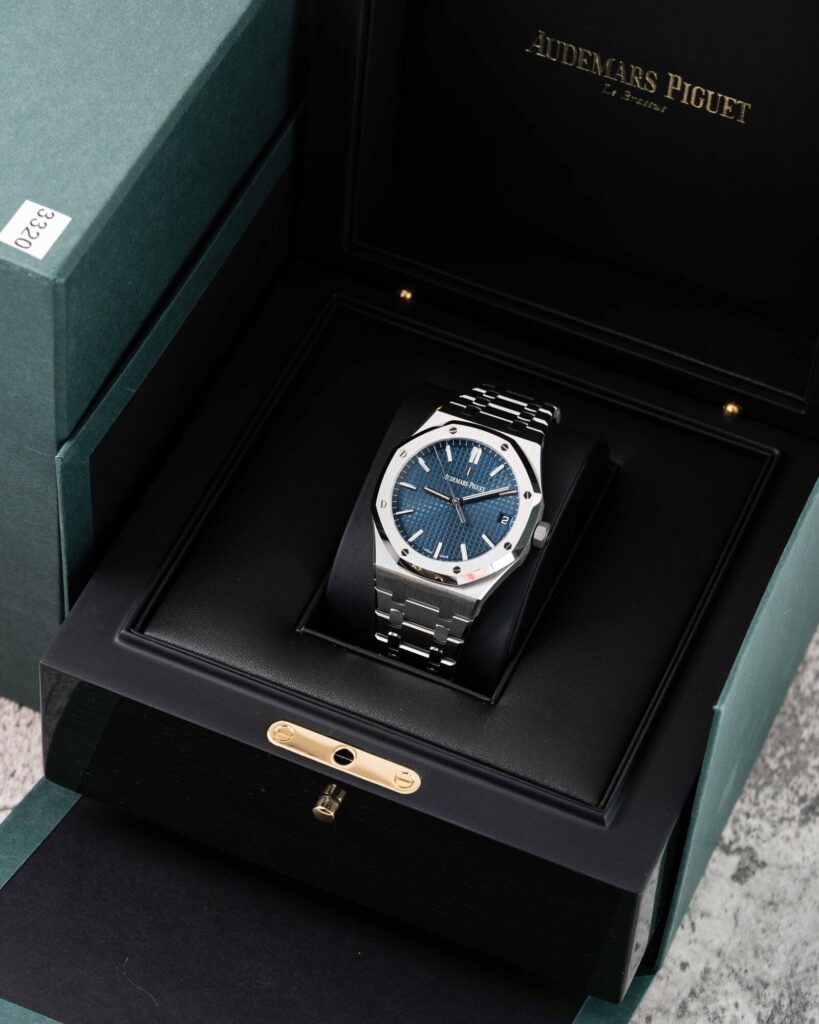 Audemars Piguet Royal Oak 15500ST.OO.1220ST.01  2021
