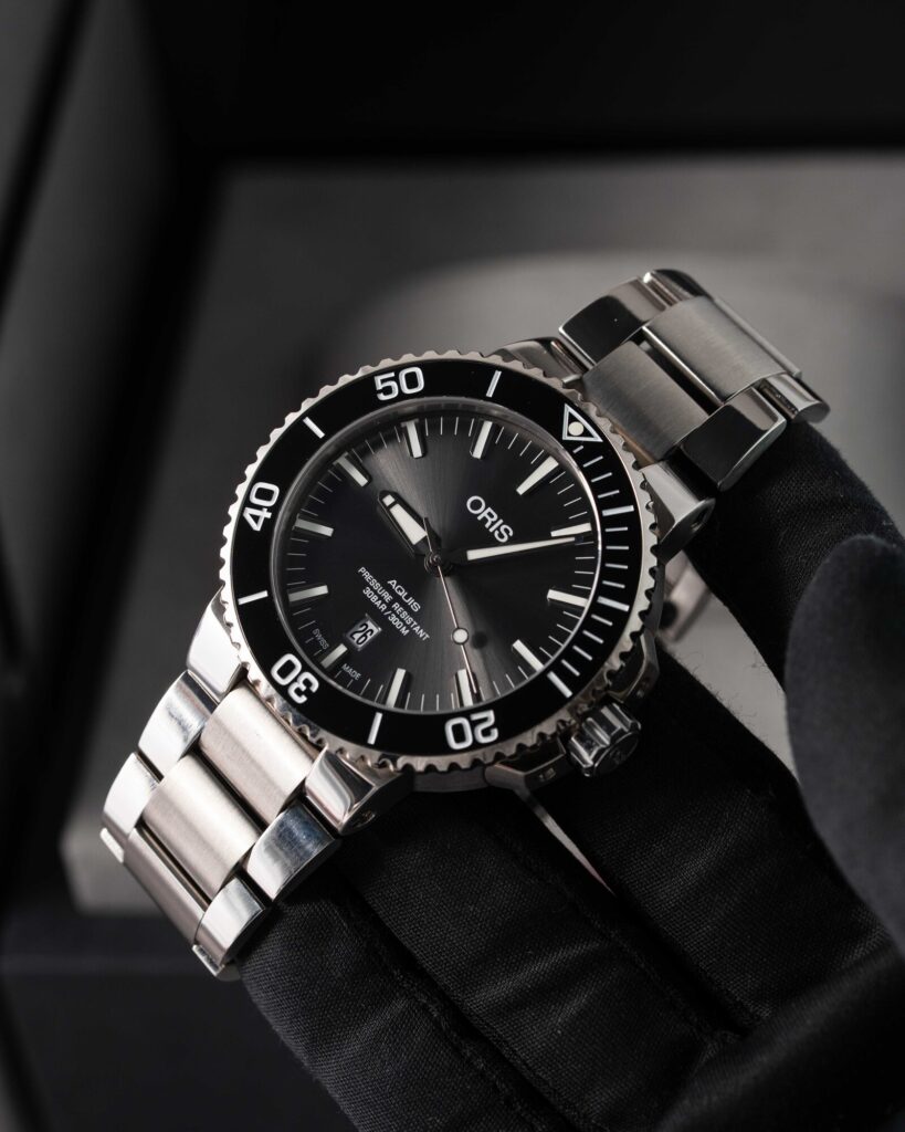 Oris Aquis Date 01 733 7730 7153 2021