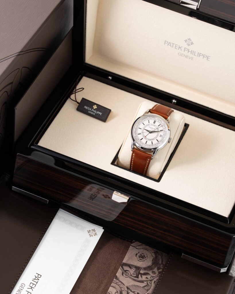 Patek Philippe Calatrava 5212A-001 2022
